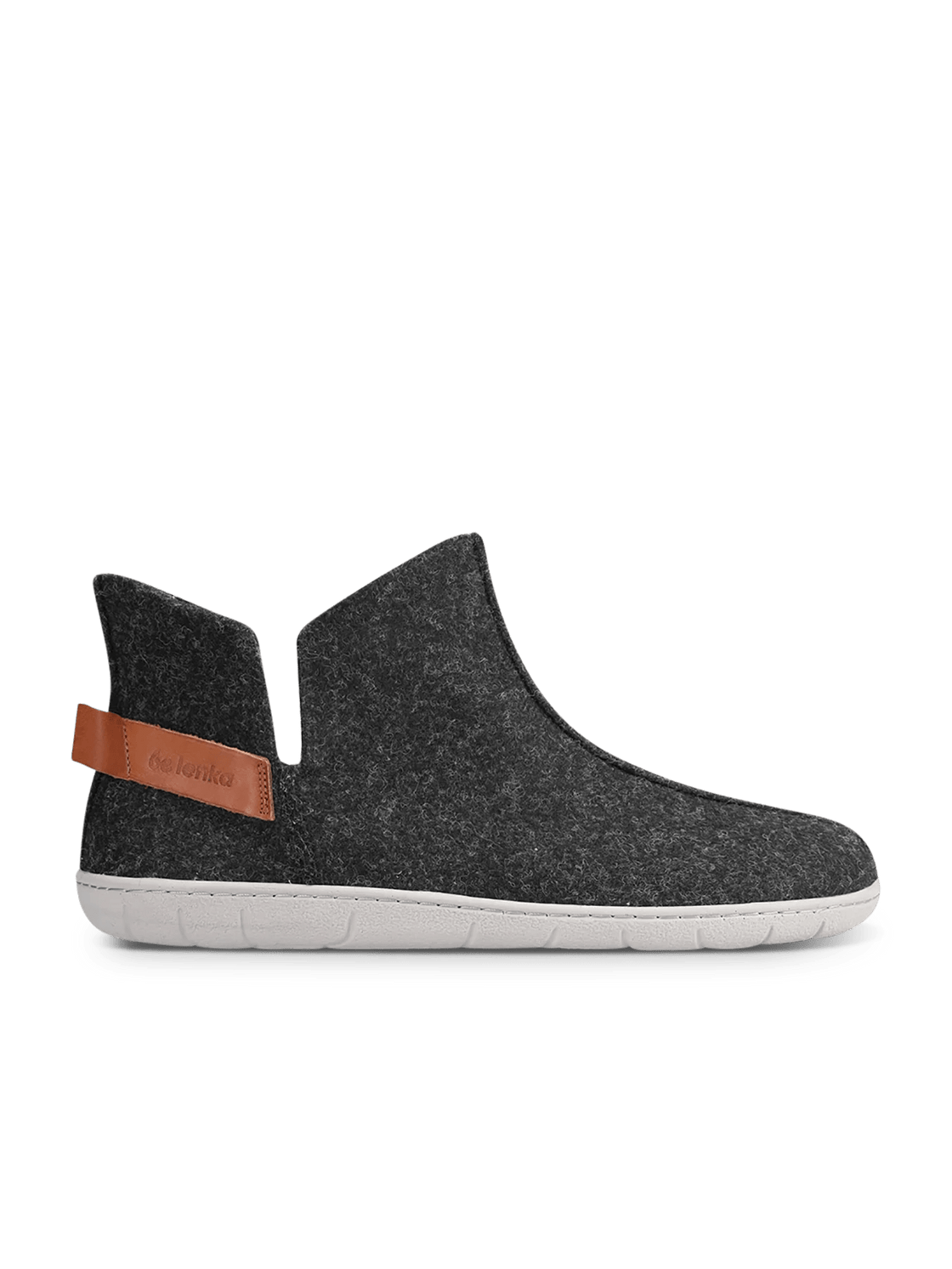 Chillax Slippers - MyMara