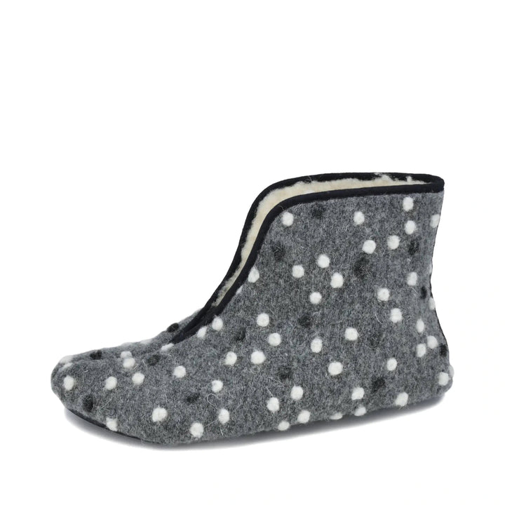 Trolla Lambswool Barefoot Slippers - MyMara